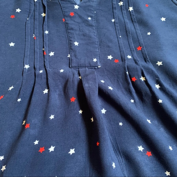 Women’s Top - Picture 5 of 6